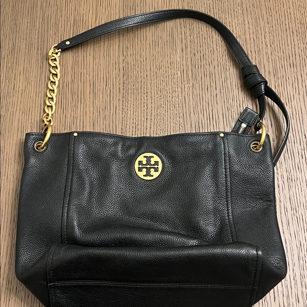 Tory Burch Black Shoulder Bag with Gold Chain